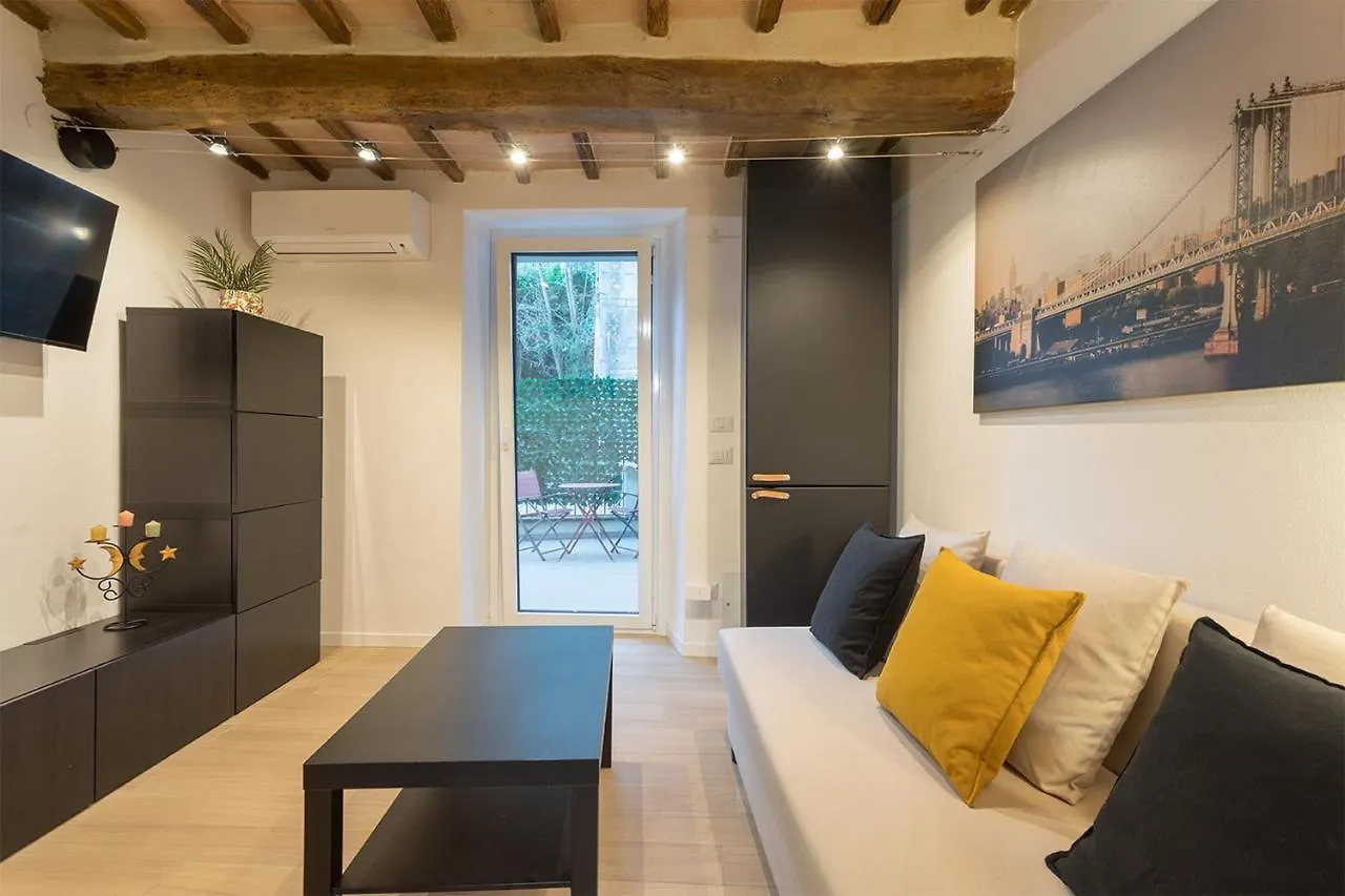 Mari Modern Flat - Con Posto Auto E Vicino Alla Metro - Italywego Perugia 0*,  Italy