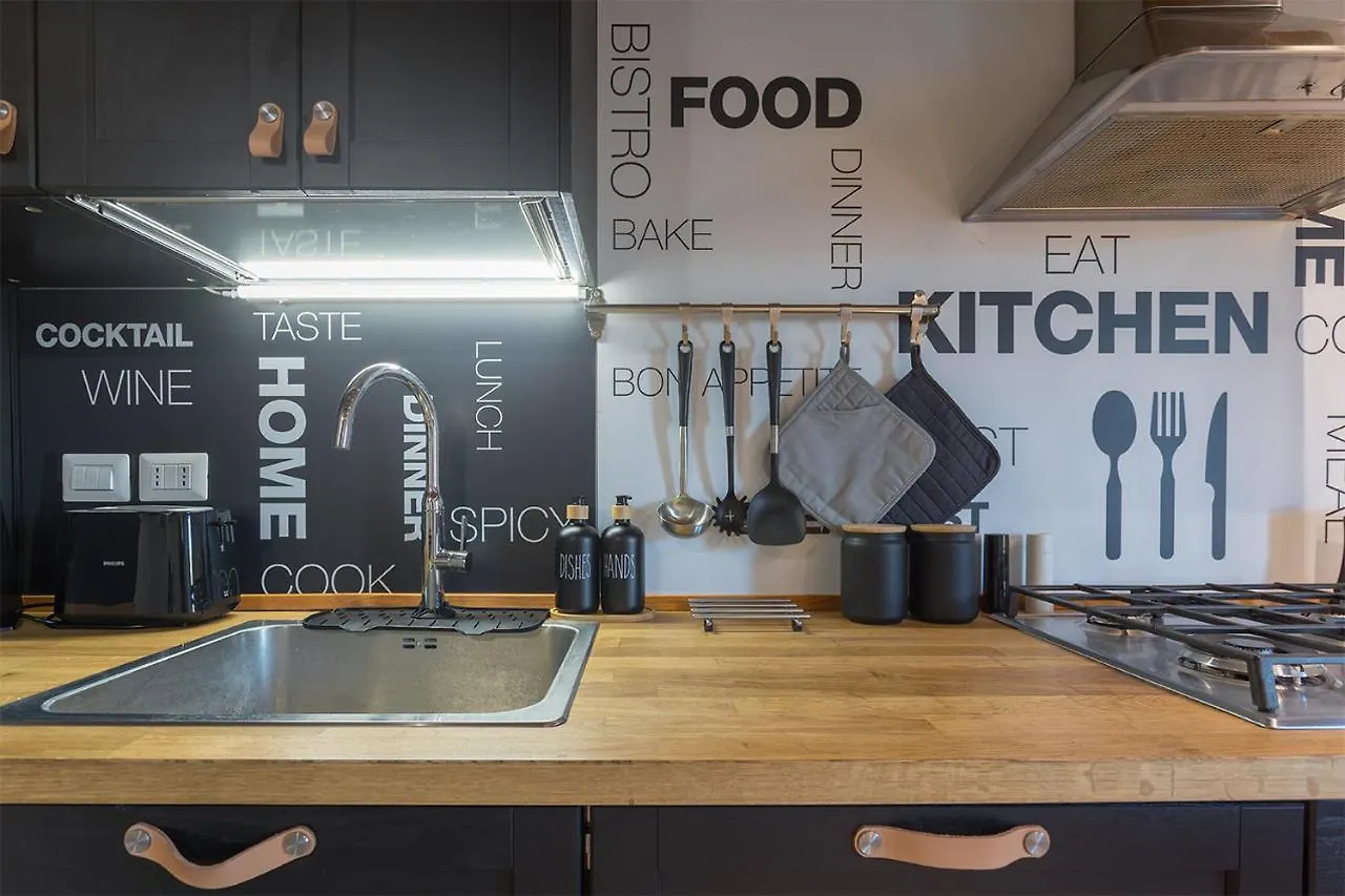 Apartment Mari Modern Flat - Con Posto Auto E Vicino Alla Metro - Italywego Perugia